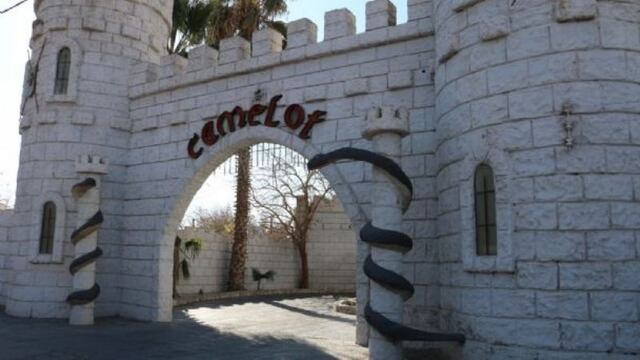 El Hotel Camelot, en el centro de las polémicas tras una denuncia de una ex empleada.