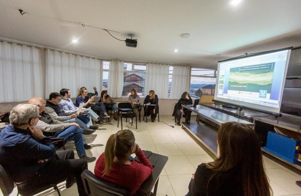 Presentaron las obras de mejoras en el Centro Comercial de la calle Kuanip