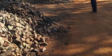 Ejecutan obras de asfaltado en varios sectores de Eldorado.