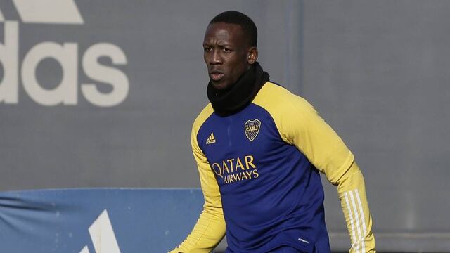 Luis Advíncula tiene chances de jugar contra River por Copa Argentina. (Prensa Boca)