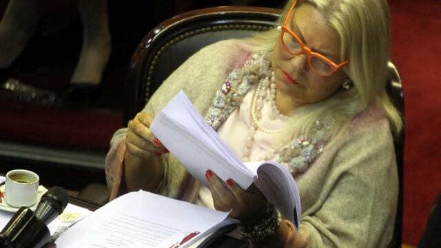 DYN31, BUENOS AIRES 09/05/17, SESION ESPECIAL EN DIPUTADOS, DEBATEN FALLO DE LA CORTE POR 2X1.FOTO.DYN/TONY GOMEZ. ciudad de buenos aires elisa carrio repudio a la aplicacion del 2x1 para represores presos por crimenes de lesa humanidad sesion en la camara de diputados sobre el dos por uno