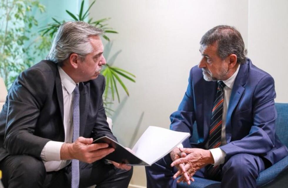 Alberto Fernández habló del futuro de Caserio y luego borró el tuit