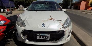 Robó una moto y en la huida casi se mata