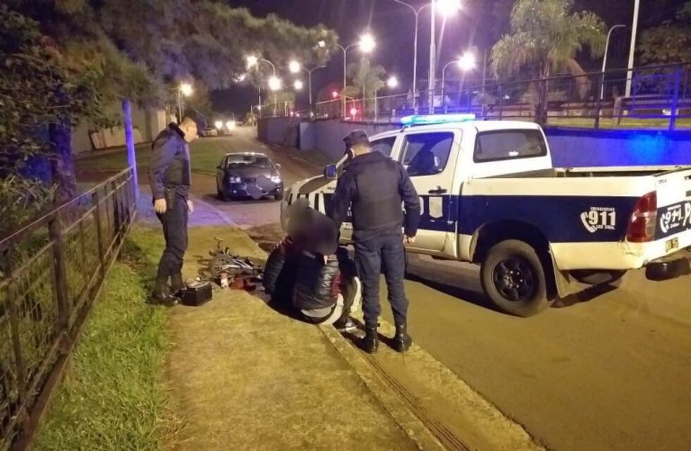 Detuvieron a dos jóvenes y recuperaron elementos robados