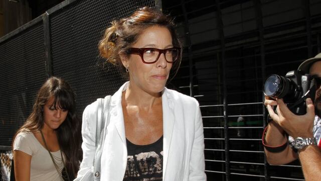 asesinato fiscal investigacion atentado terrorista amiarnrnBuenos Aires 6 de febrero 2015 La diputada Laura Alonso saliendo de la fiscalia a las 13:20 hs  tucuman 966rnfoto Rolando Andrade Stracuzzi  Ley 11723 - FTP CLARIN - RAS_9007.jpg - ZFTP Invitado - INVITADO buenos aires laura alonso investigacion suicidio / asesinato fiscal del caso AMIA declaracion diputada del pro en la fiscalia