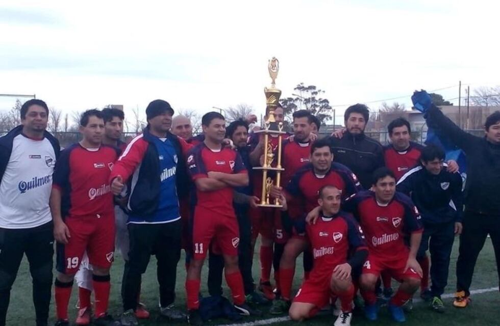 Se juega la sexta fecha de la liga de los barrios