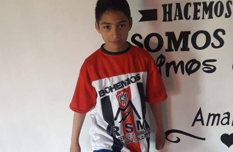 Un niño de 10 años cayó de un segundo piso: está grave