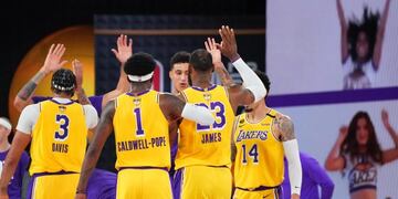 01/10/2020 Los Lakers celebran su victoria DEPORTES JESSE GARRABRANT