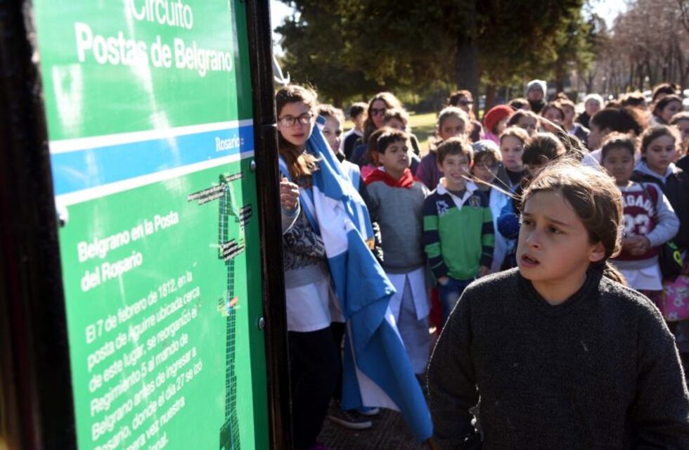 A través de postas, señalizaron el camino que hizo Belgrano en Rosario