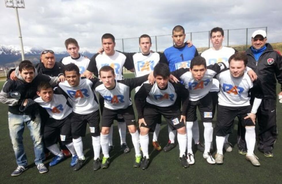 El equipo ushuaiense CAEF ganó en Rio Grande y es nuevo líder del Clasificatorio Amateur