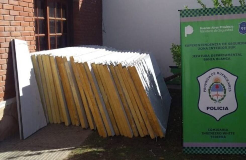 Bahía Blanca: la policía recuperó los paneles robados a un empresario