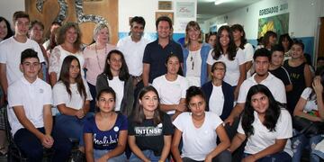 López junto al ministro de Educación provincial, Gabriel Sánchez Zinny y la subsecretaria de Turismo bonaerense, Martina Pikielny\u002E