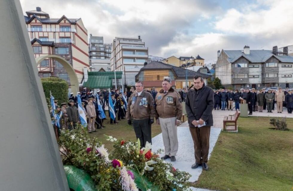 Acto conmemorativo al hundimiento del Crucero ARA Gral. Belgrano en Ushuaia