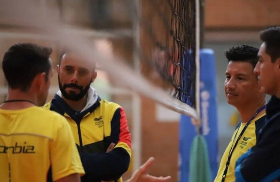 El entrerriano Julián Álvarez debuta como DT de Colombia