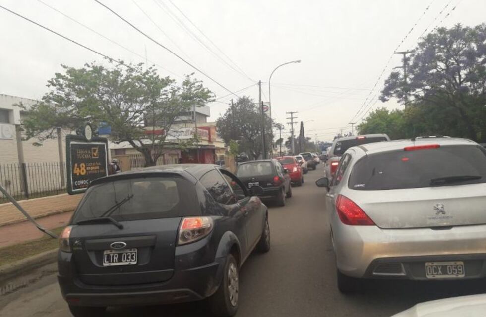 Embotellamiento feroz: evitá la zona del Kempes en la mano norte-sur