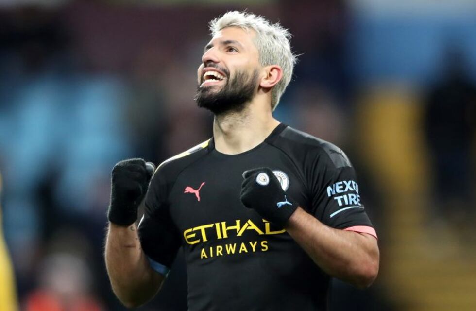 Coronavirus: sin fútbol, el Kun Agüero se reinventa como profesor de español en Inglaterra