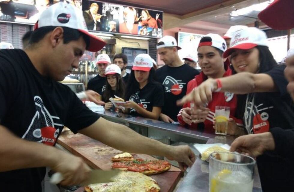 Muza5k: la pizza de Imperio de Chacarita fue elegida como la mejor de la avenida Corrientes