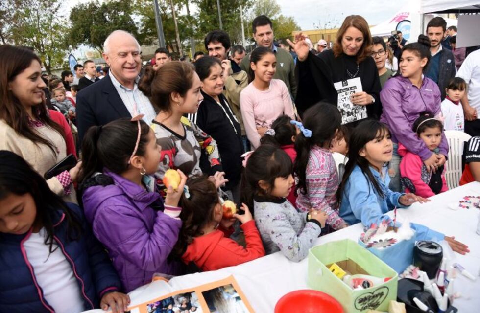Quedó inaugurado un nuevo parque público en barrio Las Flores