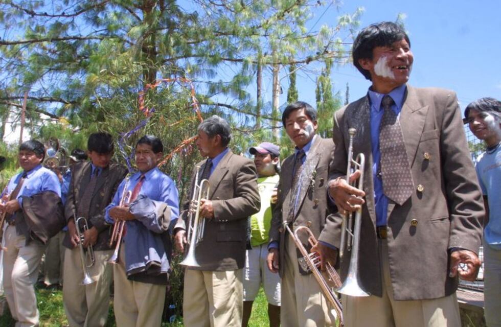 Los "compadres" jujeños ya celebran su día, esperando el carnaval
