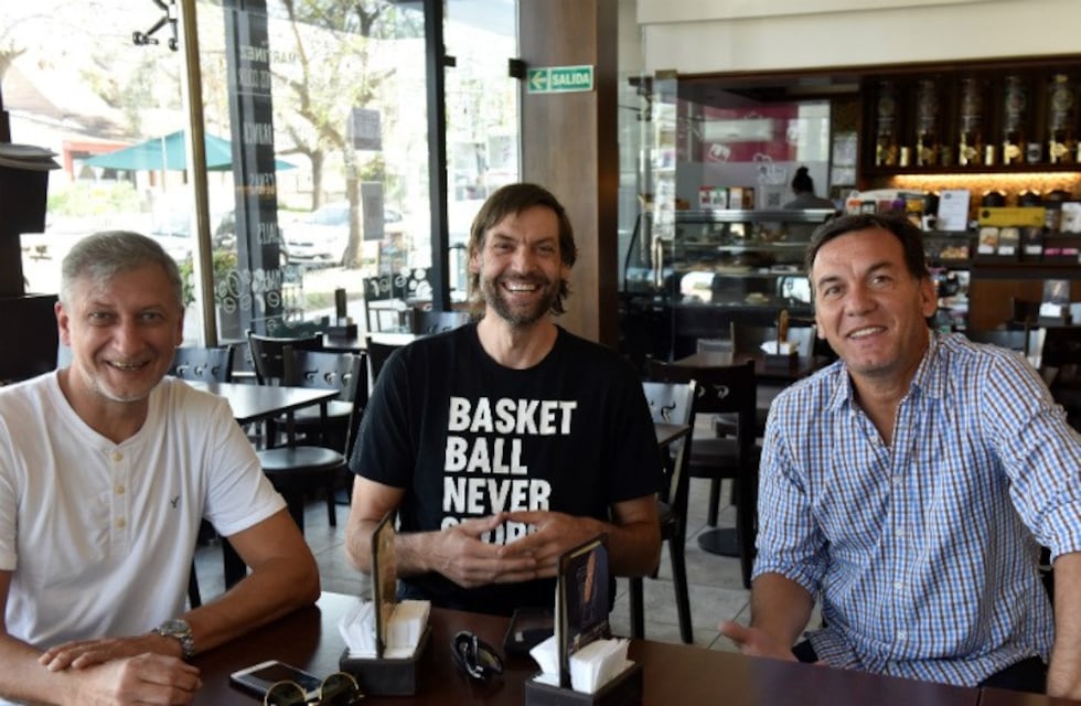 Los históricos de Atenas y un partido para el recuerdo en la despedida de Lábaque