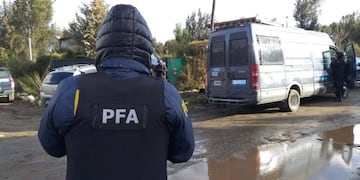 Bariloche: desplegaron un fuerte operativo para detener a un hombre acusado de homicidio