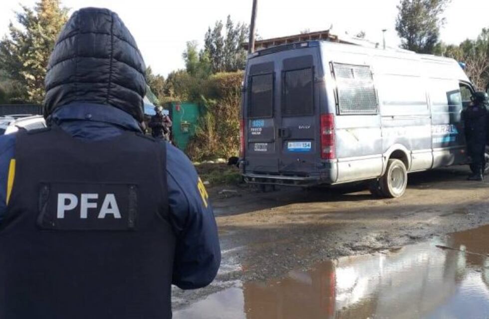 Bariloche: desplegaron un fuerte operativo para detener a un hombre acusado de homicidio