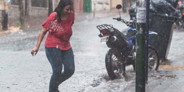 El Servicio Meteorológico Nacional informó que por la tarde habrá fuertes tormentas, con caída de granizo\u002E