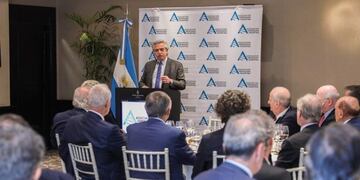 Alberto Fernandez almorzò con referentes de la Asociación Empresaria Argentina