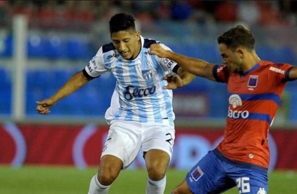Ricardo Zielinski designo a 19 futbolistas para el partido de este sábado ante Tigre
