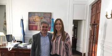 La gobernadora junto a Gonzalo Diez
