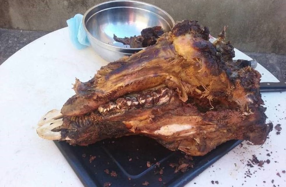 Comer una cabeza guateada el 1° de mayo puede costar hasta 400 pesos