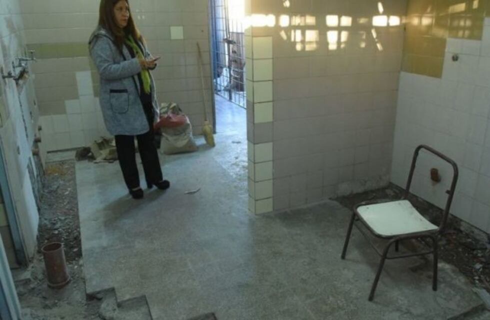 Robo y destrozos en una escuela de Godoy Cruz