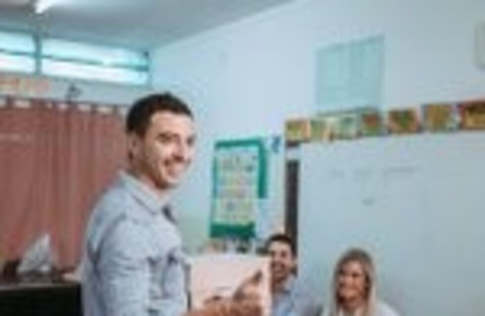 De Loredo arma búnker propio para esperar resultados