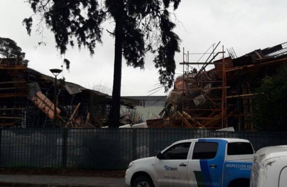 Adrogué: tres heridos tras el derrumbe de una obra en construcción en un shopping