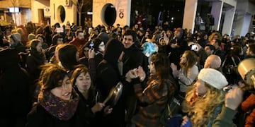 Cuatro cacerolazos en Rosario por la marcha de la economía
