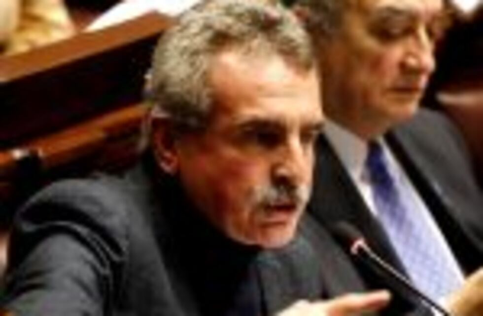 Rossi anunció que será candidato a diputado nacional por Santa Fe en 2017 y competirá por el PJ