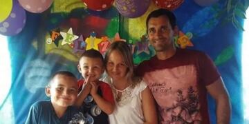 Solidaridad: una sampedrina encontró un celular y lo devolvió