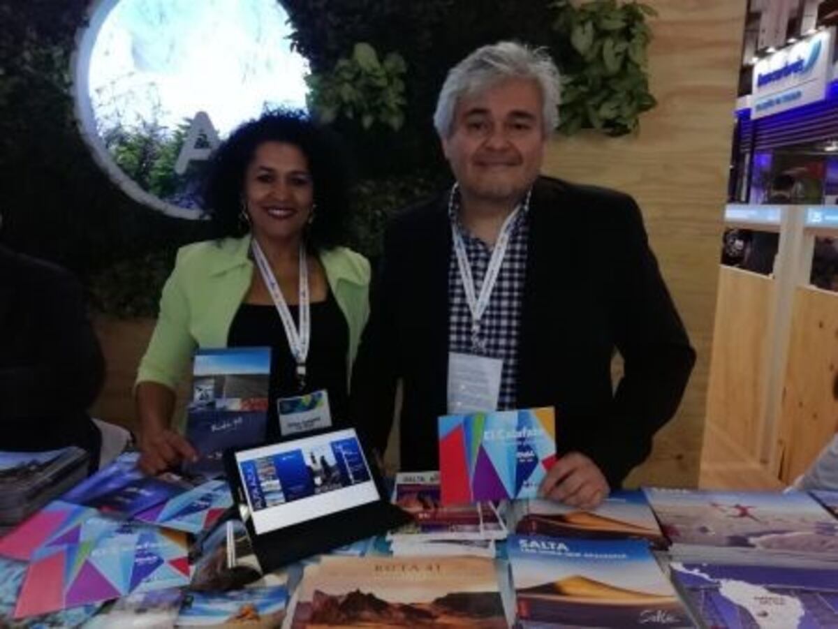 Santa Cruz en Feria más importante de Brasil