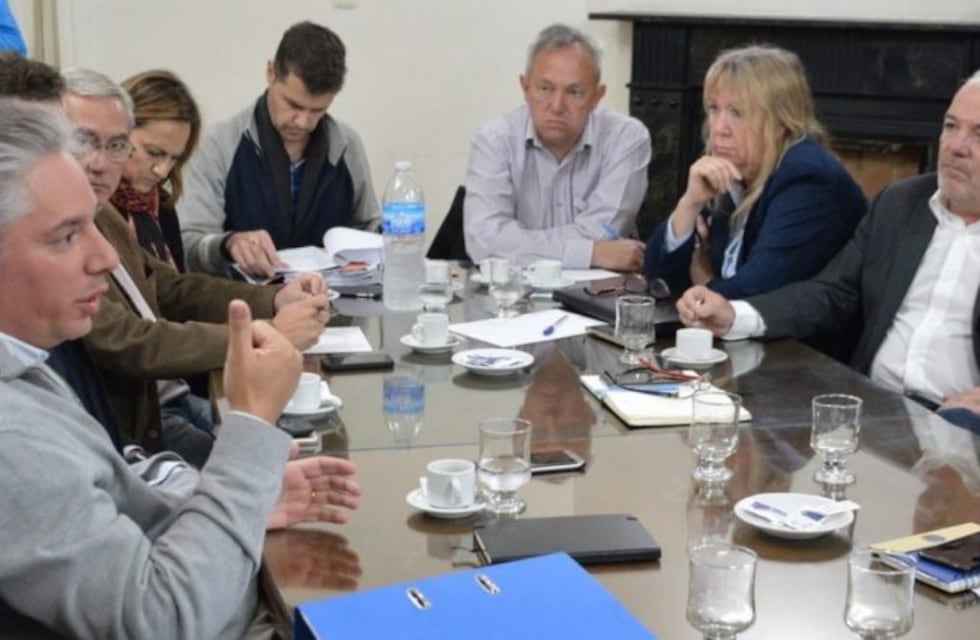 El Gobierno de Mendoza defendió el fracking: "No es Chernobil"