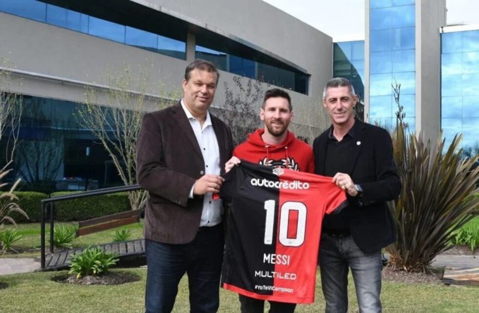 Scocco: "A Messi se le haría difícil vivir en Rosario"