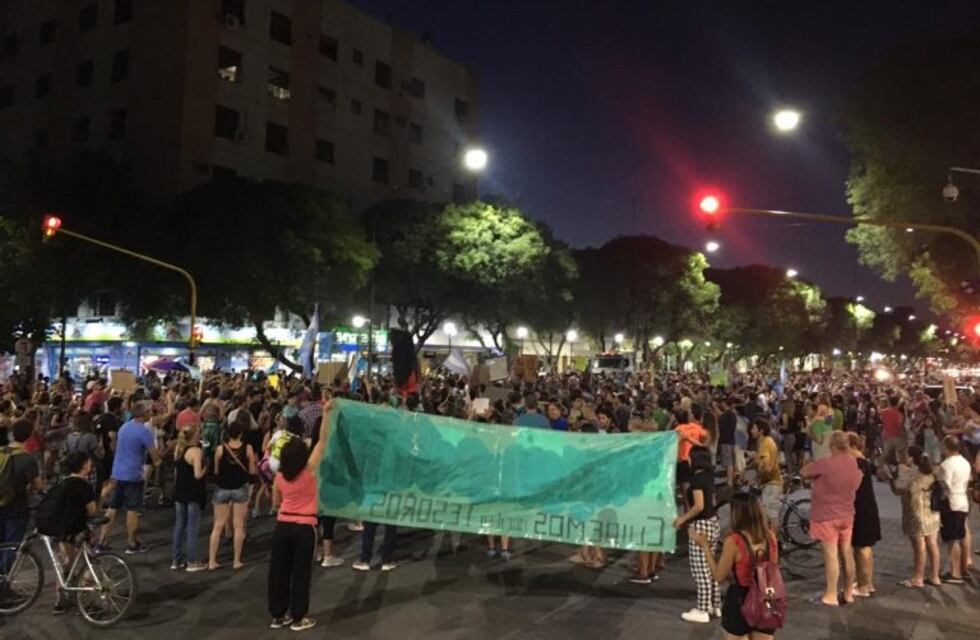 Emir Félix convocó a manifestantes para dialogar sobre la reforma de la 7.722