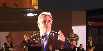 Críticas demoledoras y anuncios de inversiones en el discurso de Llaryora, abriendo las sesiones ordinarias\u002E