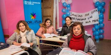Más de mil mujeres ya se inscribieron en Aula Mamá