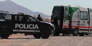 Policía y ambulancia Mendoza