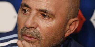 WAL12 SINGAPUR (SINGAPUR) 12/06/2017\u002E- El entrenador de la selecciu00f3n argentina de futbol, Jorge Sampaoli, da una rueda de prensa en el Estadio Nacional de Singapur, hoy, 12 de junio de 2017, en la vu00edspera del partido amistoso contra Singapur\u002E EFE/Wallace Woon