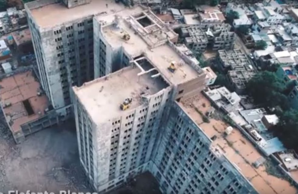 Terminaron de demoler el edificio "Elefante Blanco"