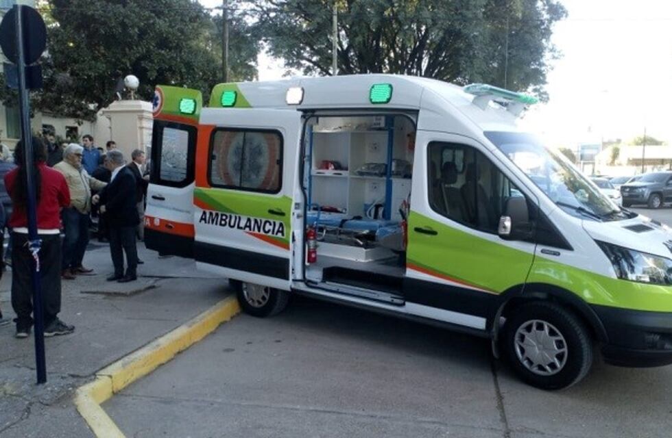 Salvan la vida de un hombre se desmayó en una entidad bancaria