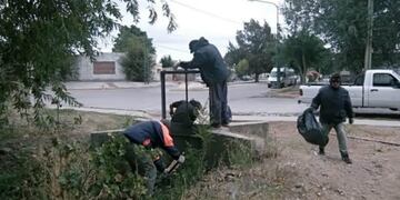 Realizaron tareas de prevención en Rawson para evitar desbordes por el temporal\u002E