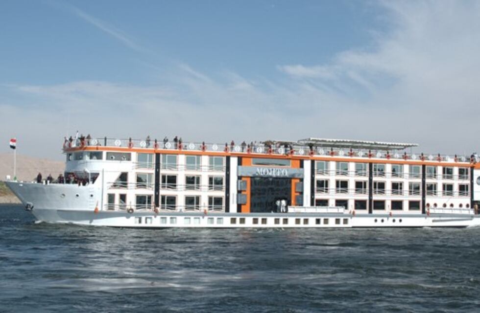 Gestionan la llegada de una línea de cruceros fluviales por el Paraná