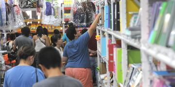 "Vuelta al Cole": el Gobierno lanzó una canasta de útiles escolares a $500